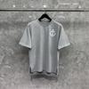 TIME BREATHE tb Camiseta de Manga Corta Puerta en el Pecho Estampado de Ancla de Barco Pequeño Marca de Moda para Hombres y Mujeres Estilo Deportivo Casual