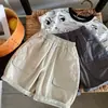 Shorts Estilosos Versáteis para Crianças Meninos e Meninas 2026 Novidades de Verão Calças Capris Confortáveis para Bebês Estilo Coreano Calças de Comprimento Médio para Crianças Pequenas
