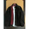 Chaqueta de Cuero PU Moda Estilo Coreano para Hombre Otoño Desaliñada Genial Sensación de Alta Gama Cuello Alto Chaqueta de Motociclista Marca de Tendencia Diseño de Color Sólido Ropa de Abrigo