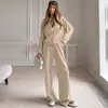 Conjunto de Dos Piezas para Otoño/Invierno 2026: Cárdigan de Color Sólido con Cuello Alto y Cremallera de Manga Larga y Pantalones Anchos con Caída, Estilo Casual Europeo y Americano