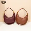 Bolso Nuevo de Media Luna Tejido de Moda Versátil para Hombro o Axila Bolso Grande de Alta Calidad para Mujer Bolso Cruzado de Mano