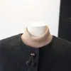Abrigo estilo Chanel para mujer, nueva moda de otoño para madres, elegante y juvenil, abrigo corto de lana de color liso doble cara para mujeres de mediana edad