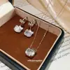 Conjunto de collar y pendientes de gato KT con lazo de circón, fresco y elegante, lujo ligero, sensación de alta gama, exquisito, dulce, accesorio versátil para mujer
