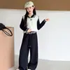 2026 Novo Conjunto de Tricô para Meninas com Calça Wide Leg Três Peças Primavera e Outono Estiloso Estilo Coreano Conjunto Casual Novo