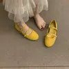 Zapatos retro estilo coreano con estampado de leopardo y diseño calado tipo Mary Jane con una correa y hebilla para mujer, nuevos zapatos planos tipo bailarina primavera 2026