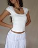 Suministro transfronterizo europea y americana chica caliente hilo prenda exterior camiseta top de nicho corto mujer t