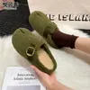 Sapatos femininos peludos de calçar, bico fechado, para usar ao ar livre, novo estilo outono/inverno 2026, quentes e forrados com fleece, calçados de calçar confortáveis, chinelos peludos estilo Birkenstock