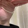 Collar de diamantes brillantes estilo coreano para mujer, diseño de lujo ligero, temperamento retro de alta gama, cadena para clavícula de suéter versátil