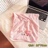 Lindo Juego de Tres Piezas de Toallas de Baño para Adultos, Absorbente, Secado Rápido, Toalla de Baño que No Suelta Pelusa, Toalla tipo Bata de Felpa Coralina Sin Algodón