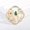 Broche Flor de Crisântemo Janela com Recorte Clássico Cravejado com Zircônia Estilo Chinês Exquisito Criativo Zircônia Broche Elegante Roupas de Alta Qualidade