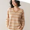 Moda Versátil de Malha Jacquard Grossa com Blocos de Cor Fair Isle Vintage Manga Longa 25 Outono/Inverno Suéter Base de Caxemira para Mulheres Gola V