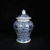 Atacado de fábrica artesanato cerâmico antigo azul e branco dupla felicidade pequeno pote de general porcelana ornamentos de sala de estar de casa antiga