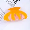 Pinza de Garra Hueca de Tres Puntas Color Sólido Brillante Pinza de Tiburón Grande de Color Contrastante Macaron Accesorio Simple Versátil para Peinar el Cabello Venta al por Mayor