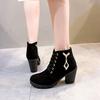 2024 Novas Botas Femininas de Salto Alto Grosso Estilo Coreano Plataforma Salto Grosso Botas Martin Comércio Exterior Tamanho Grande Botas Curtas Femininas 42