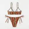 Traje de baño de dos piezas nuevo transfronterizo 2024 Bikini sexy con tiras de estilo europeo y americano estampado