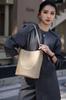 Bolso para ir al trabajo para mujer 2025 Nuevo estilo Titular Bolso de axila de piel de vaca Gran capacidad Hombro Bandolera Bolso tipo cubo