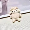 Novidades de Primavera: Tecido com Enchimento de Algodão Estilo Coreano Boneca de Ovelha Desenho Animado Acessórios de Cabelo, Broches, Sapatos, Meias, Bolsas e Acessórios de Vestuário