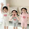 Conjunto Infantil para Niña de Manga Corta con Estampado de Corazón de Semicírculo Colección Verano 2026 Nuevo Conjunto de Dos Piezas: Top y Pantalón Largo para Niña