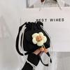 Bolso de flores de color liso, primavera 2023, nuevo, moderno, de un solo hombro, sencillo, cruzado, estilo occidental, bolso de lona tipo cubo para ir al trabajo.
