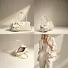 Bolsa de boliche de nicho para mujer, nueva colección otoño/invierno 2026, bolso exquisito, bolsa Boston de gran capacidad, directo de fábrica