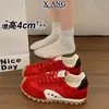 Piel de Vaca Rojas Zapatos de Entrenamiento Alemanes Zapatos de Mujer Hacen que los Pies Parezcan Más Pequeños Zapatos de Forrest Gump Otoño 2026 Nuevos Deportivos Casuales Zapatos de Papá