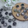 Acessórios de Pingente para Pulseira Esculpido à Mão com Design de Raposa em Concha Preta Natural