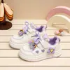 Tenis con estampado floral para niña, nueva colección primavera/otoño 2026, zapatillas deportivas infantiles elegantes con cierre de velcro y suelas suaves, inspirados en el estilo "Forrest Gump"