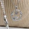Collar de cadena para clavícula para mujer con lazo de corona de amor, lujo ligero, creativo, nicho, sentido del diseño de alto nivel, Navidad, estudiantes, novias