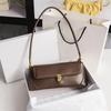 Nova Bolsa de Couro Genuíno para Axila Feminina Modelo 2026, Bolsa de Mão da Moda em Couro Bovino, Bolsa Baguete, Bolsa de Peito, Fabricante Atacadista