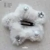 Atmósfera de Otoño e Invierno Pinza para el Cabello de Felpa Blanca Pura Copo de Nieve Pinza BB para Mujer, Pinza para el Cabello Versátil Dulce y Linda Accesorio para el Cabello Pinza Lateral