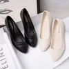 Sapatos femininos de couro macio para ficar em pé por muito tempo sem cansar os pés, sapatos de trabalho, novo modelo outono 2026, sola macia, confortáveis, bico baixo, mocassins versáteis