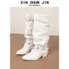 Botas de Calça Retrô com Rebites Pontiagudos Outono/Inverno 2025 Novas Sexy Estilo Deserto Salgado Salto Grosso Fivela de Metal Botas de Cano Alto