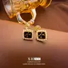Brincos de Clipe Elegantes e Luxuosos para Bobina de Mosquito para Mulheres Sem Furos nas Orelhas, Brincos de Moda Exquisitos e Versáteis, Brincos Personalizados de Alta Qualidade para Atacado