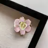 Broche de Flor de Esmalte de Moda Retro, Broche de Metal Esmaltado de Alta Gama, Accesorio Elegante y Versátil de Otoño e Invierno para Mujeres