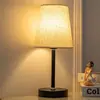 Lámpara de Mesita de Noche para Dormitorio Lámpara de Celebridad de Internet Corazón de Niña Lámpara de Mesa Escandinava Retro Decoración de Dormitorio Mini Luz Nocturna Ins para Chicas