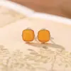 Yiluyin Aretes de Plata de Ley S925 Ágata Roja del Sur Cera de Abeja Estilo Chino Nuevo Cuadrado Geométrico Simple Aretes Elegantes