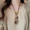 Collar colgante redondo y cuadrado de cordón de cuero estilo francés con cuentas de madera y acrílico cadena para la clavícula estilo vintage accesorio versátil para mujer