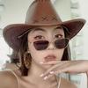 Gafas de sol para mujer de cara pequeña 2021, nuevas gafas de sol de verano junto al mar, populares en Internet, gafas de sol retro anti-UV estilo Hong Kong.
