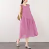 Foto real de vestido de algodón y lino para mujer, nuevo estilo de verano 2026, vestido tipo tank top casual sin mangas de longitud media artístico, holgado y adelgazante