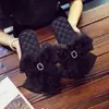 Chinelos de Cetim com Renda de Diamante Brilhante Estilo Levemente Luxuoso para Casa e Uso Externo Sandálias Planas Antiderrapantes Femininas