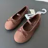 Sapatos de Bailarina Princesa com Laço para Meninas Primavera e Outono Multicor Elástico Tira Única Boca Rasa Sapatos Únicos Sola Macia Sapatos de Dança para Crianças Pequenas