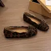 Temperamento 2026 Nuevos Zapatos de Salón Individuales Retro Cuadrados de Corte Bajo para Mujer Otoño Lazo Suela Plana Estampado de Leopardo Versátiles Cómodos Slip-on