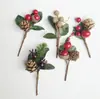 Vendas Diretas de Fábrica Galhos de Flores Pequenas Decorativos de Natal Galhos de Flores com Frutas Vermelhas de Natal Decoração de Árvore de Natal Galhos de Flores com Frutas Vermelhas