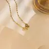 Cadena para Clavícula de Alta Gama Transfronteriza Europea y Americana, Cadena Simple y Versátil, Colgante de Mariposa de Tendencia Nacional Retro, Collar de Acero Inoxidable