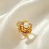 Anillo de flor de peonía de moda en imitación de oro y con incrustaciones de diamantes, un diseño elegante para mujer, con detalles de flor enchapados en oro vietnamita y perla de imitación
