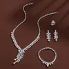 Set de borla con hojas florales y circonita, Juego nupcial de cuatro piezas para vestido de boda: collar, pendientes, pulsera y anillo, Conjunto de lujo ligero para vestido de noche