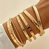 Pulseras Exageradas de Resina Acrílica Estilo Coreano Transfronterizo Estilo Europeo y Americano, Modernas y Únicas con un Toque de Alta Gama, Accesorios Manuales de Nicho al por Mayor