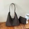 Bolsa Tote de Couro Fosco Retro Melanoid para Mulheres Outono Versátil Casual de Ombro Grande Capacidade para o Trabalho Mãe e Filho