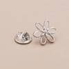 Botón antideslumbrante botón oculto mini broche para damas que combina con todo escote pecho ropa fija camisa exquisito no botón pin