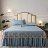 Renda bordada em algodão puro, amigável à pele, design de princesa estilo coreano, saia de cama lisa, disponível para camas de solteiro e casal, com características antiderrapantes, acabamento de renda para atacado